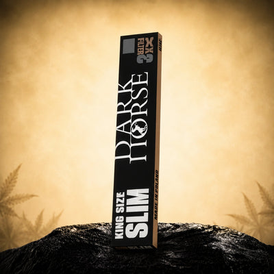 Papel de Liar Dark Horse King Size